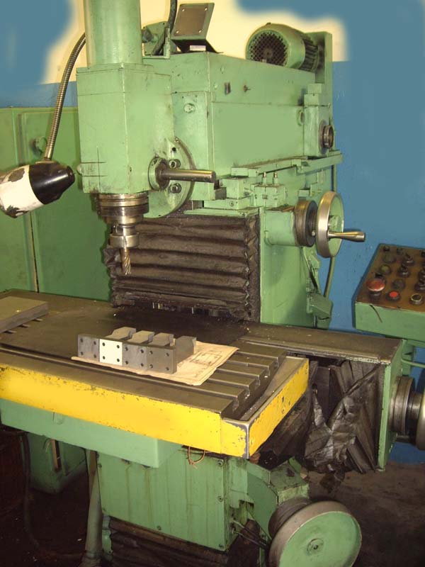 Загальний вигляд  фрезерного верстата 67К25ПФ2